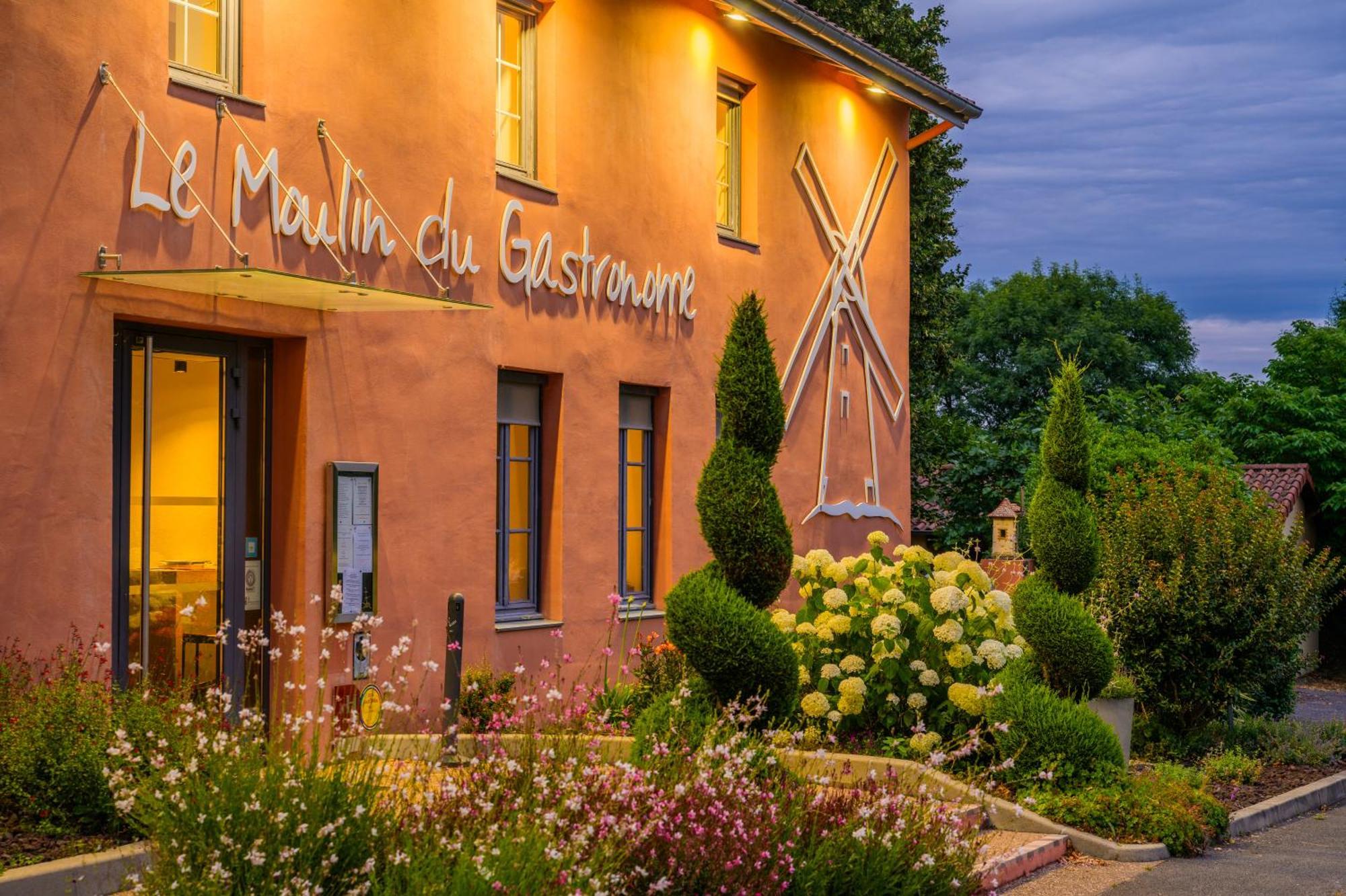 Отель Le Moulin Du Gastronome Charnay-les-Macon Экстерьер фото